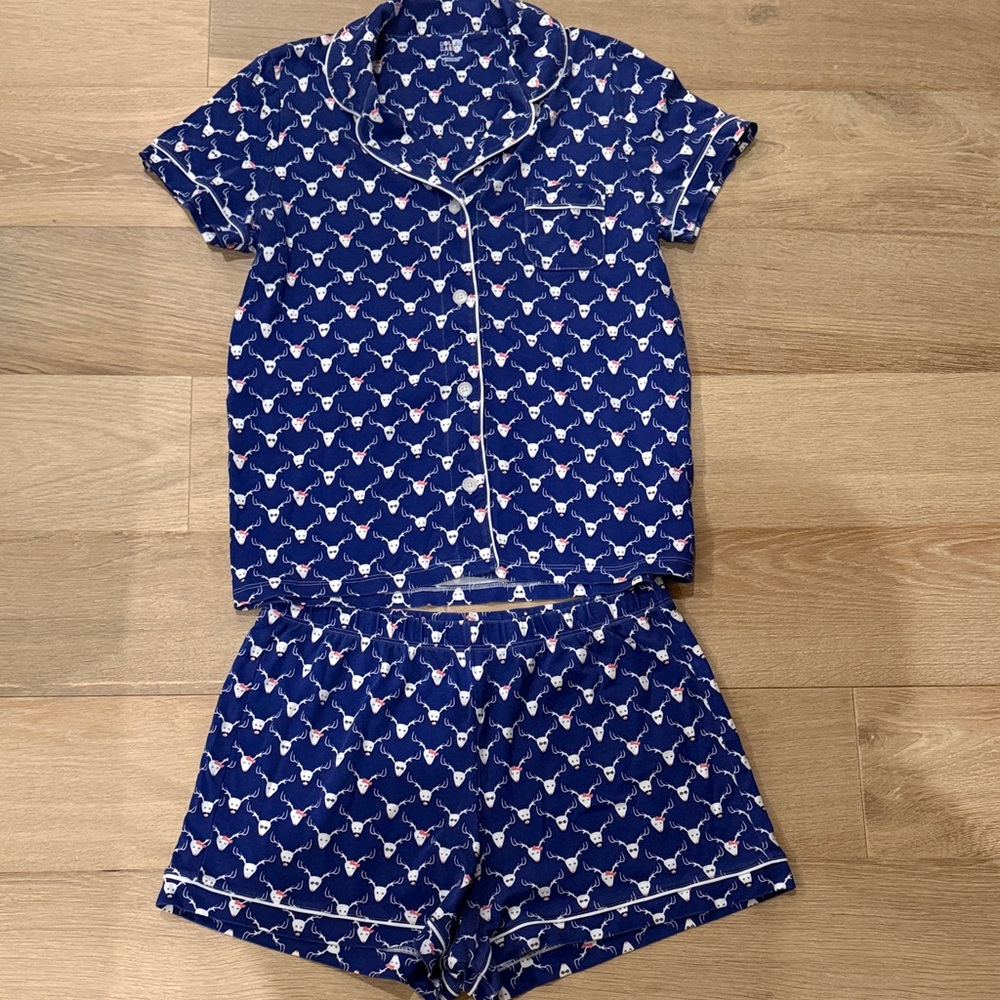 Roller Rabbit Women’s Pajama Set
